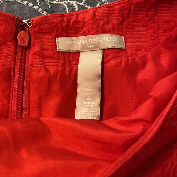 Red Banana Republic Vintage inspired size 6 dress. - Picture 2 of 7